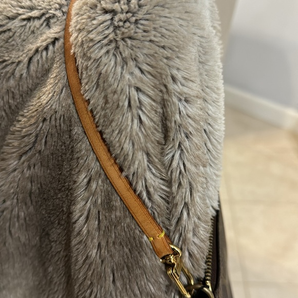 LOUIS VUITTON Monogram Canvas Pochette Accessories - Picture 3 of 11